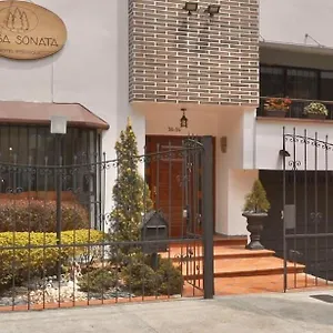 Casa Sonata Bed and breakfast